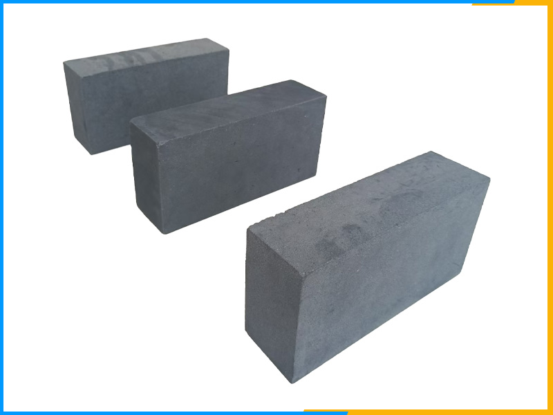 低灰压制防腐碳砖